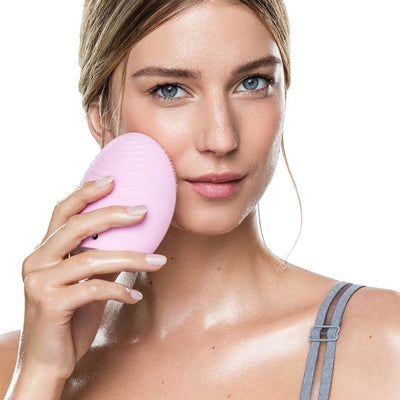 FOREO LUNA 2 Personalised Facial Cleansing Brush & Anti-Ageing Device